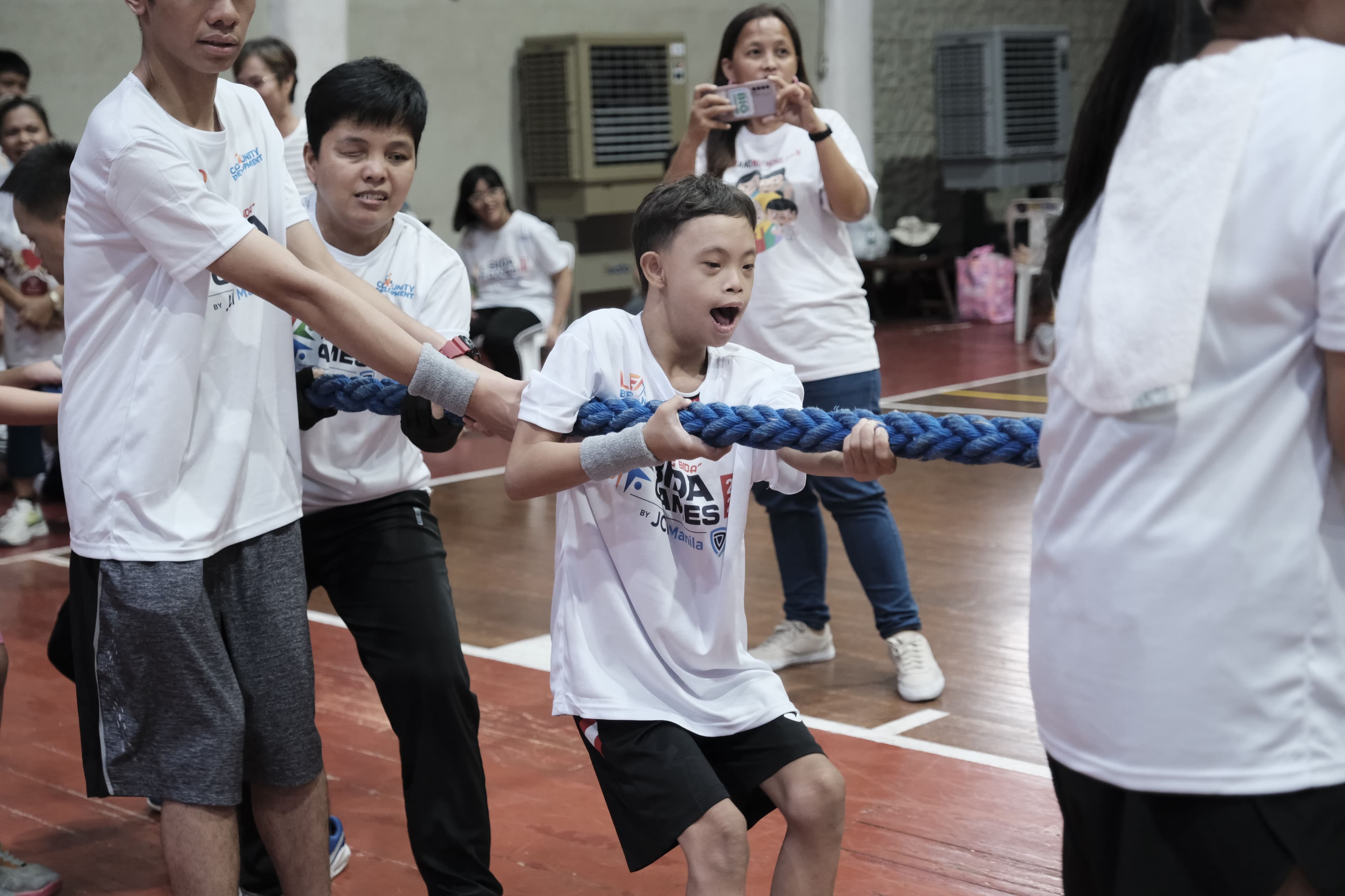 Tug of War, Pulling Together